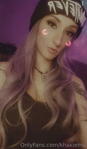 Khakiemu OnlyFans Leaked Free Thumbnail Picture - #RxGVmT5cAD