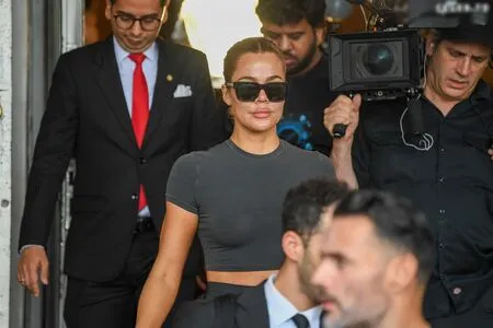 Khlo Kardashian OnlyFans Leaked Free Thumbnail Picture - #9fMNKXxeoG