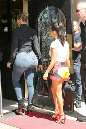Khlo Kardashian OnlyFans Leaked Free Thumbnail Picture - #GI5Y1D8xsP
