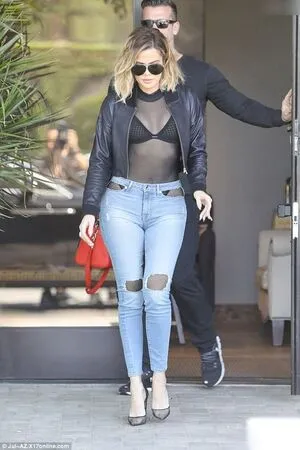 Khlo Kardashian OnlyFans Leaked Free Thumbnail Picture - #H08uug1W7j