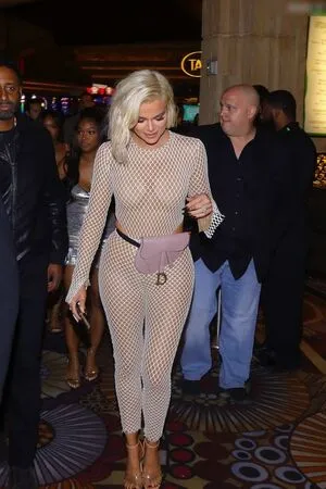 Khlo Kardashian OnlyFans Leaked Free Thumbnail Picture - #TatbhYoqx1