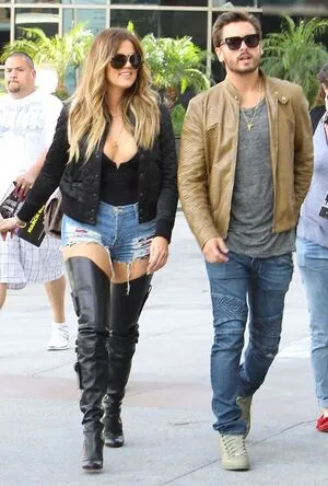 Khlo Kardashian OnlyFans Leaked Free Thumbnail Picture - #vC8Q3vwtUt