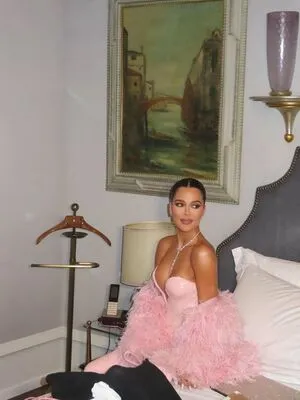 Khloe Kardashian OnlyFans Leaked Free Thumbnail Picture - #FCkJwx91VL