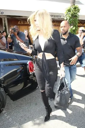 Khloe Kardashian OnlyFans Leaked Free Thumbnail Picture - #JA4zOnT0KF