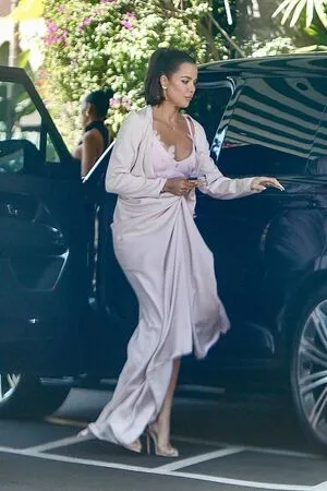 Khloe Kardashian OnlyFans Leaked Free Thumbnail Picture - #LMrp1Q236a