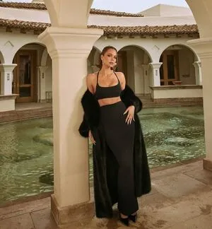 Khloe Kardashian OnlyFans Leaked Free Thumbnail Picture - #P5wKUc6NLE