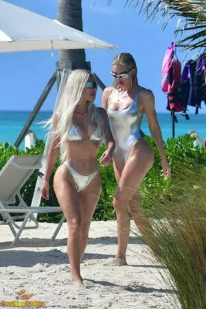 Khloe Kardashian OnlyFans Leaked Free Thumbnail Picture - #eI0Kq2FYEi