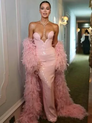 Khloe Kardashian OnlyFans Leaked Free Thumbnail Picture - #prIQhn4nZv