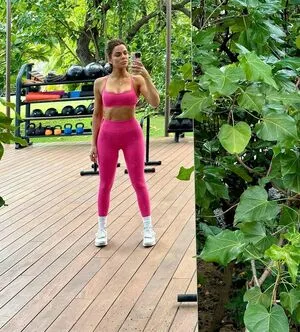 Khloe Kardashian OnlyFans Leaked Free Thumbnail Picture - #qgVAKMr5ay