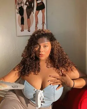 Khloe Katera OnlyFans Leaked Free Thumbnail Picture - #Xk7WI9N2d0