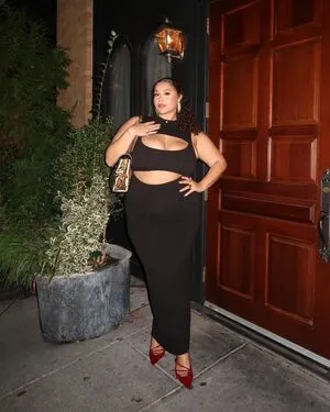 Khloe Katera OnlyFans Leaked Free Thumbnail Picture - #uE1oDxzGPZ