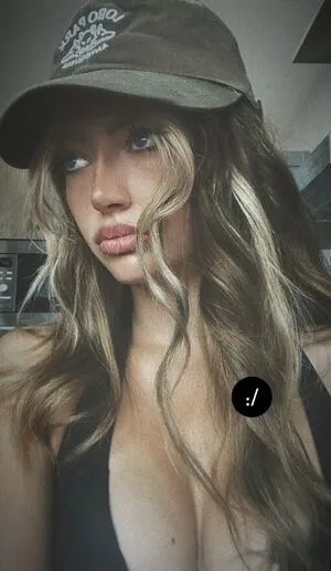 Khloe Shan OnlyFans Leaked Free Thumbnail Picture - #DM6qdl56z3