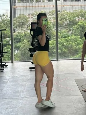 Khoai Lan OnlyFans Leaked Free Thumbnail Picture - #2ADy5mjVCH