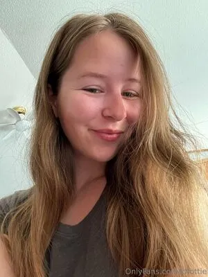 Khottie OnlyFans Leaked Free Thumbnail Picture - #gRUL1T4kE5