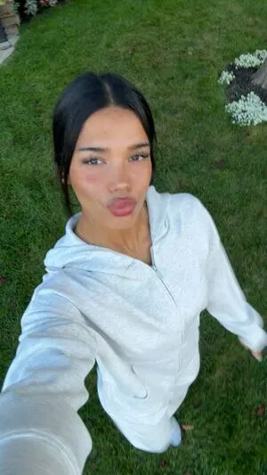 Kiana Dufour OnlyFans Leaked Free Thumbnail Picture - #1szwkaKFiW
