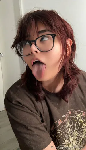Kianavi OnlyFans Leaked Free Thumbnail Picture - #2Np0akwAxo