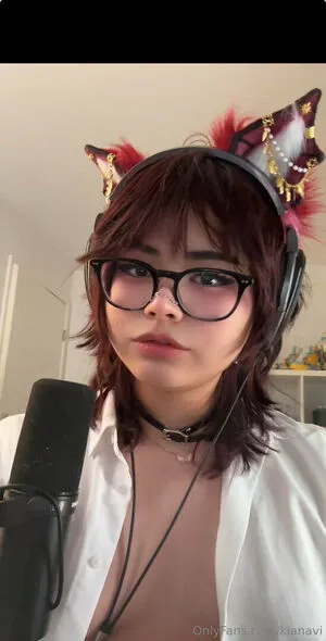 Kianavi OnlyFans Leaked Free Thumbnail Picture - #RBowPODsMs