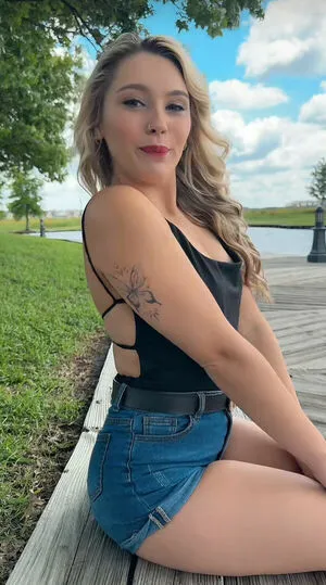 Kiara Louviere OnlyFans Leaked Free Thumbnail Picture - #IHy1NOfRsT