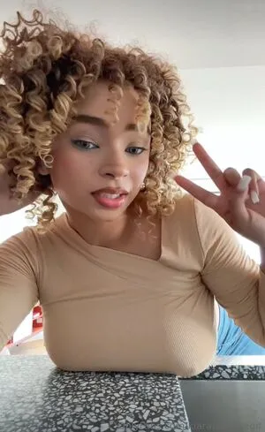 Kiara Peachy OnlyFans Leaked Free Thumbnail Picture - #LH5pwk31vu