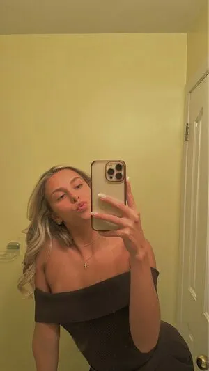 Kiara Quieti OnlyFans Leaked Free Thumbnail Picture - #z3FUb1qDD1