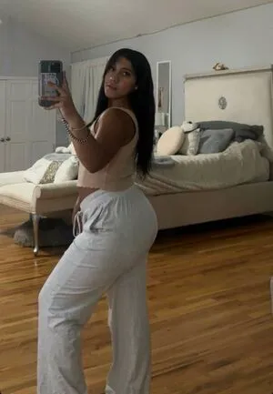 Kiaralise OnlyFans Leaked Free Thumbnail Picture - #FvLojGa3ri
