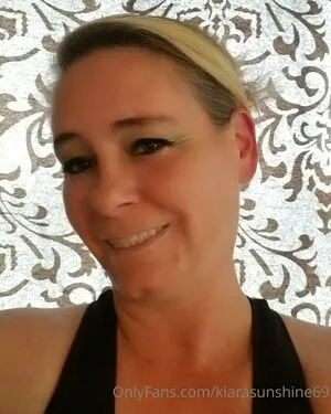 Kiarasunshine69 OnlyFans Leaked Free Thumbnail Picture - #7TBz9eqm7L