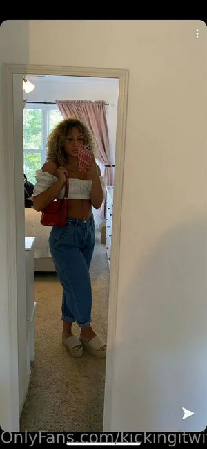 Kickingitwithk OnlyFans Leaked Free Thumbnail Picture - #jST9GcAs0e