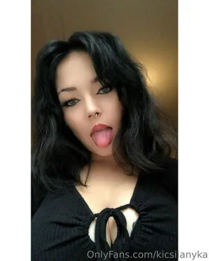 Kicsilanyka OnlyFans Leaked Free Thumbnail Picture - #LE6Hrf0nSi