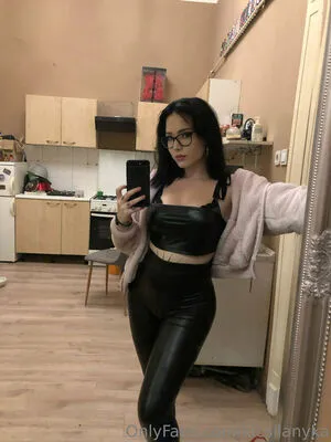 Kicsilanyka OnlyFans Leaked Free Thumbnail Picture - #k8eJ09u4cm
