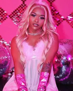 Kiera Hogan OnlyFans Leaked Free Thumbnail Picture - #Lgdc9bWLVD