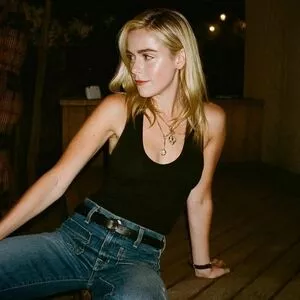 Kiernan Shipka OnlyFans Leaked Free Thumbnail Picture - #2Nou0tspGA