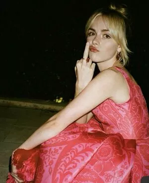 Kiernan Shipka OnlyFans Leaked Free Thumbnail Picture - #2Xit1nvoUO