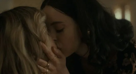 Kiernan Shipka OnlyFans Leaked Free Thumbnail Picture - #3EDX5ZZ0pa