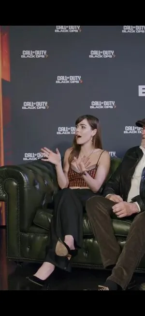 Kiernan Shipka OnlyFans Leaked Free Thumbnail Picture - #3LGI5Lj7ux