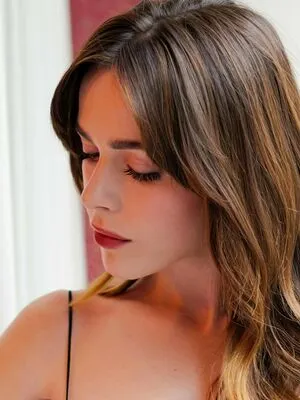 Kiernan Shipka OnlyFans Leaked Free Thumbnail Picture - #4I1JqORs0V