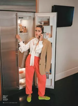 Kiernan Shipka OnlyFans Leaked Free Thumbnail Picture - #AwASkRGhJs