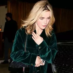 Kiernan Shipka OnlyFans Leaked Free Thumbnail Picture - #Ba03ndflsq