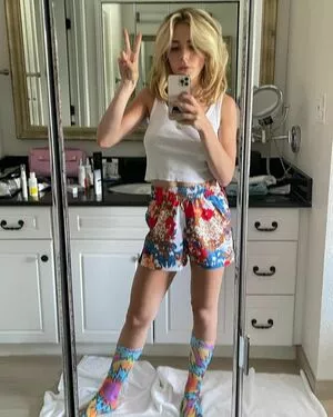 Kiernan Shipka OnlyFans Leaked Free Thumbnail Picture - #CGqEKs2Vk1