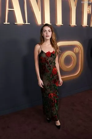 Kiernan Shipka OnlyFans Leaked Free Thumbnail Picture - #CSaqdJubOA