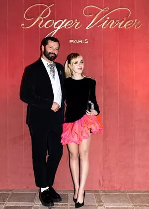 Kiernan Shipka OnlyFans Leaked Free Thumbnail Picture - #KSjElecu3R