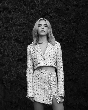 Kiernan Shipka OnlyFans Leaked Free Thumbnail Picture - #LH1rG73dku