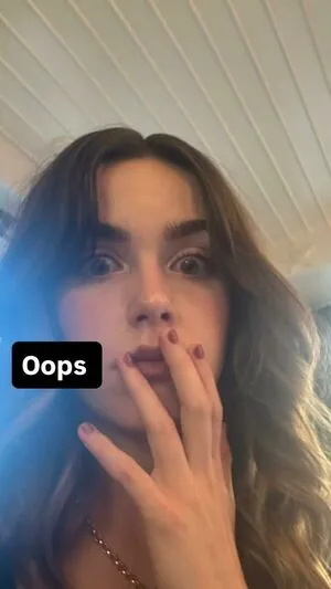 Kiernan Shipka OnlyFans Leaked Free Thumbnail Picture - #Np3WgsyW7b