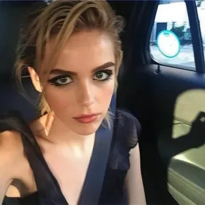 Kiernan Shipka OnlyFans Leaked Free Thumbnail Picture - #OQmDw4Pbfn