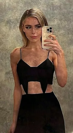 Kiernan Shipka OnlyFans Leaked Free Thumbnail Picture - #axYJyyPAjw