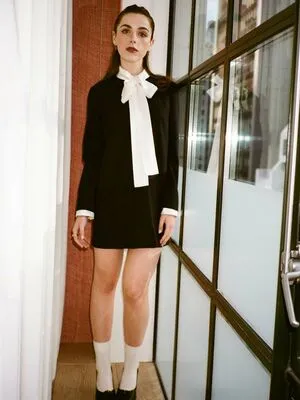 Kiernan Shipka OnlyFans Leaked Free Thumbnail Picture - #bgEA4CTNEW