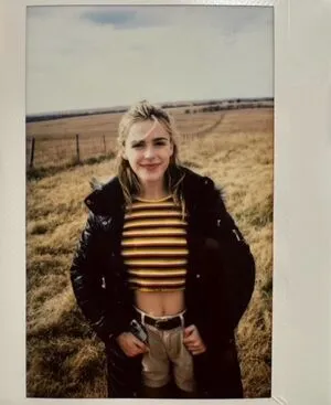 Kiernan Shipka OnlyFans Leaked Free Thumbnail Picture - #dSad5sdRwv