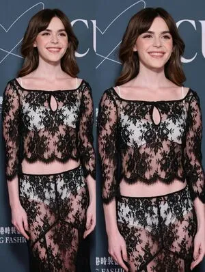 Kiernan Shipka OnlyFans Leaked Free Thumbnail Picture - #dZpUSP5yB9