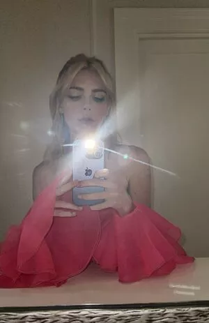 Kiernan Shipka OnlyFans Leaked Free Thumbnail Picture - #gnb1rl45Hm