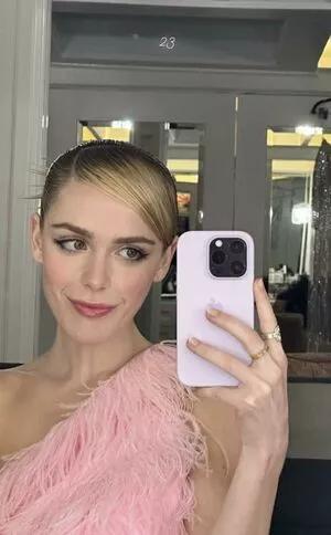 Kiernan Shipka OnlyFans Leaked Free Thumbnail Picture - #iXOgk9EBhy