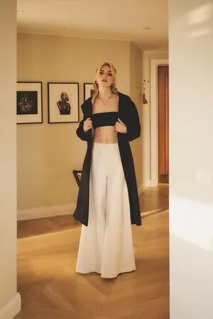 Kiernan Shipka OnlyFans Leaked Free Thumbnail Picture - #jthGbMJRVb